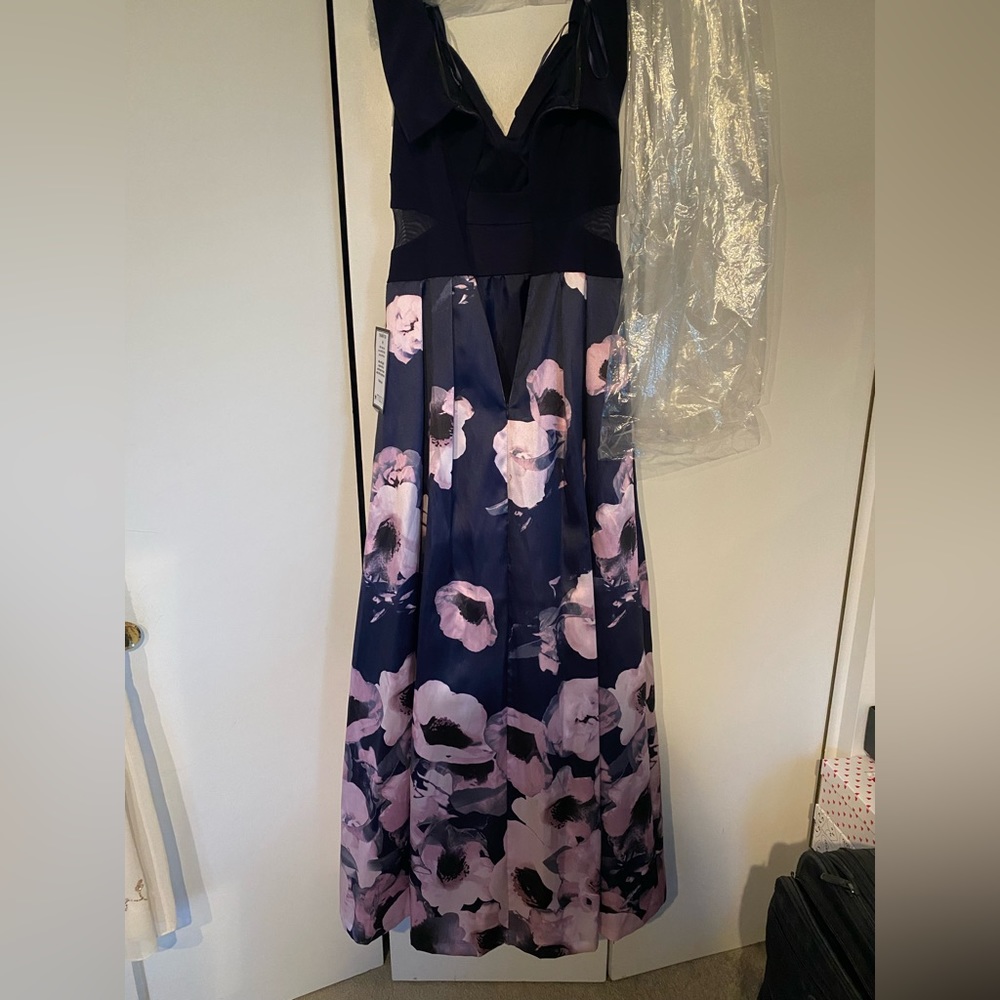 XSCAPE Off-The-Shoulder Floral-Print Floor Length Gown Size 4 Color Navy Floral - Picture 9 of 14